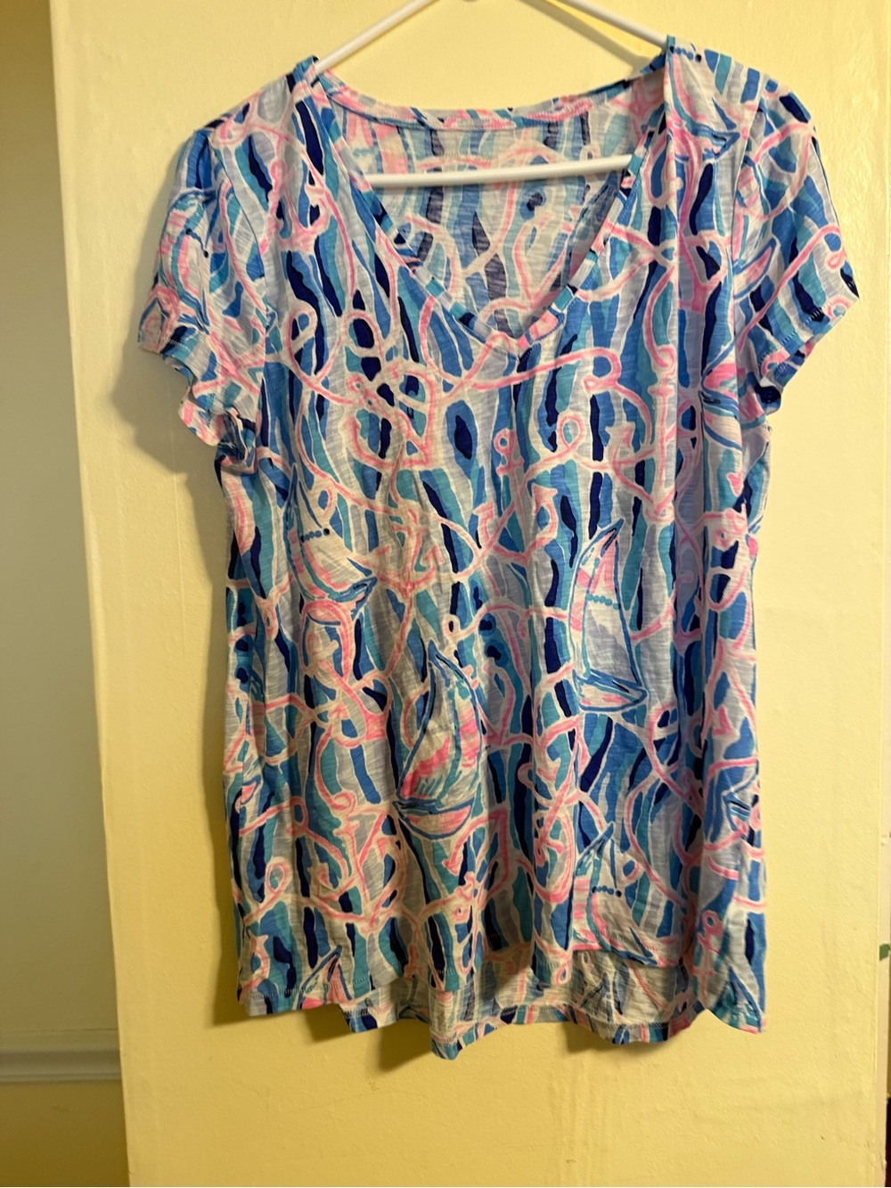 Lilly Pulitzer  size large top